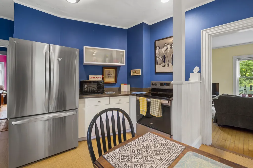 6 Glidden Street Newcastle ME 04553