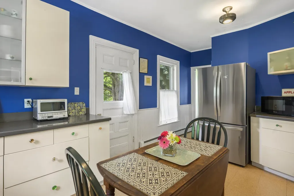 6 Glidden Street Newcastle ME 04553