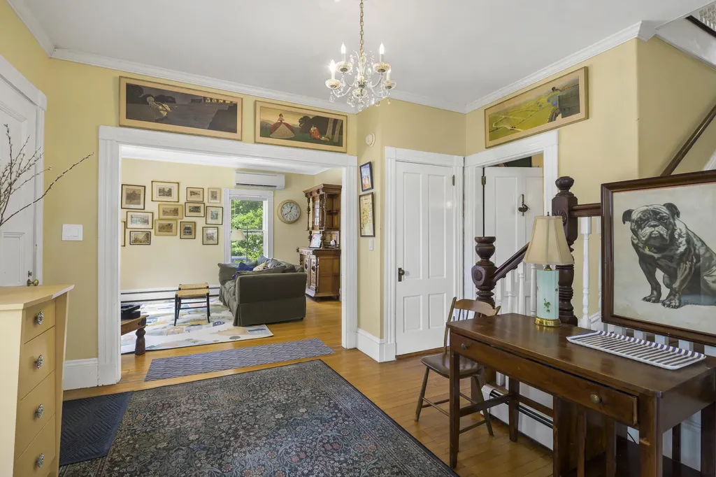 6 Glidden Street Newcastle ME 04553