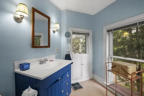 6 Glidden Street Newcastle ME 04553