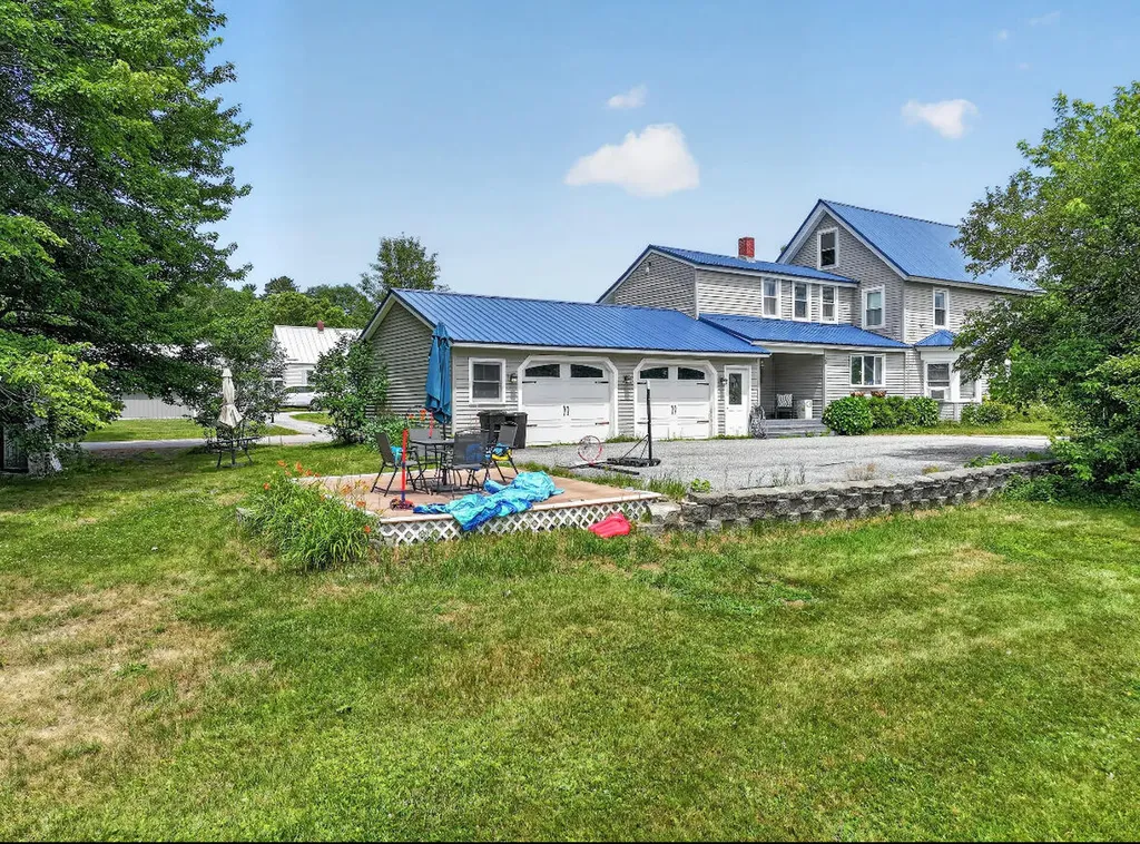 28 Park Street Lisbon ME 04250