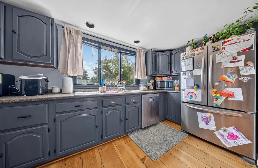 28 Park Street Lisbon ME 04250