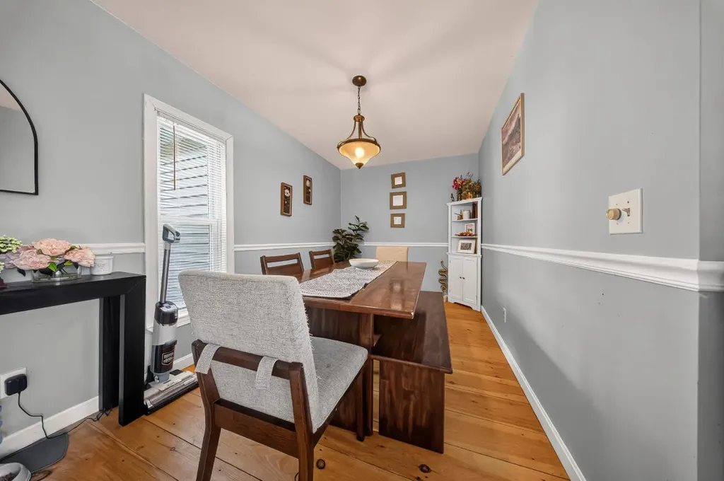 28 Park Street Lisbon ME 04250