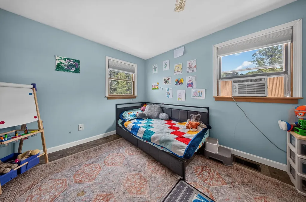 28 Park Street Lisbon ME 04250