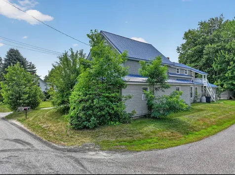28 Park Street Lisbon ME 04250