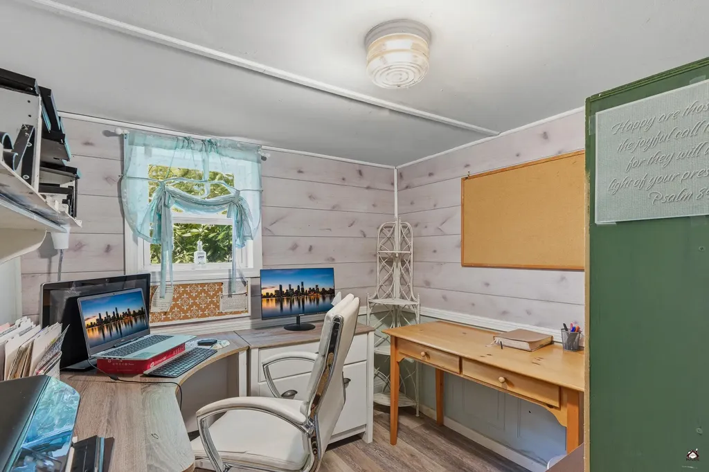 840 Oakland Road Belgrade ME 04917