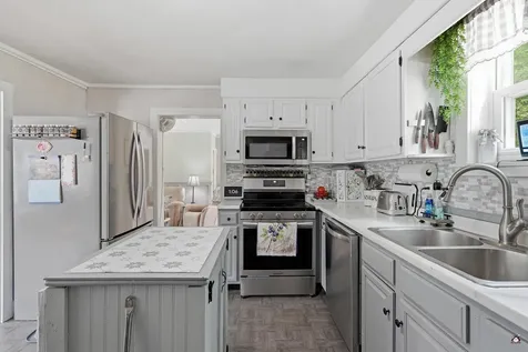 840 Oakland Road Belgrade ME 04917