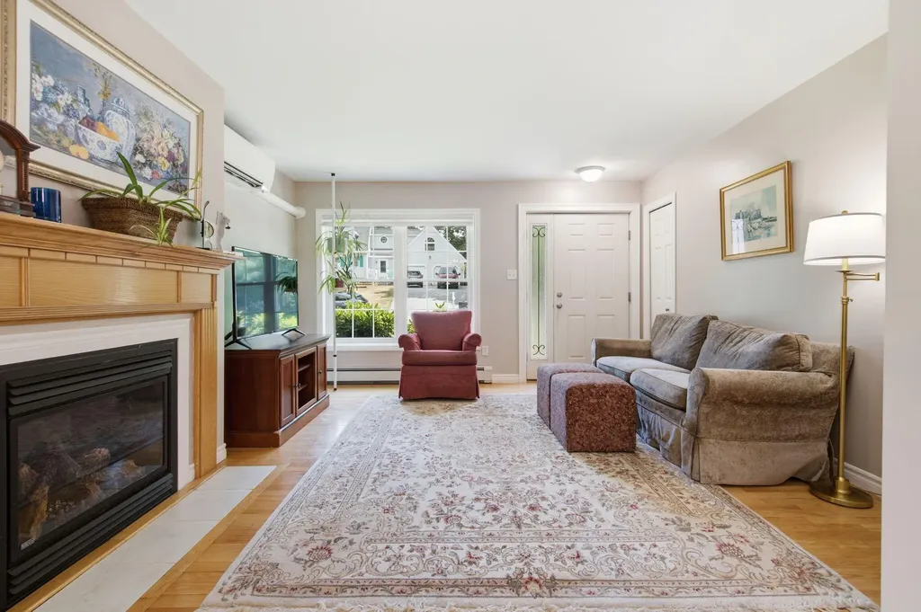 9 Poplar Street Old Orchard Beach ME 04064
