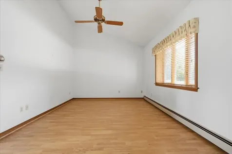 56 Old Carriage Road Auburn ME 04210