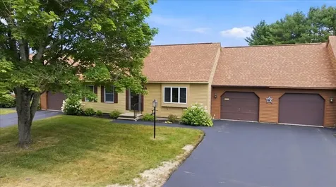 56 Old Carriage Road Auburn ME 04210