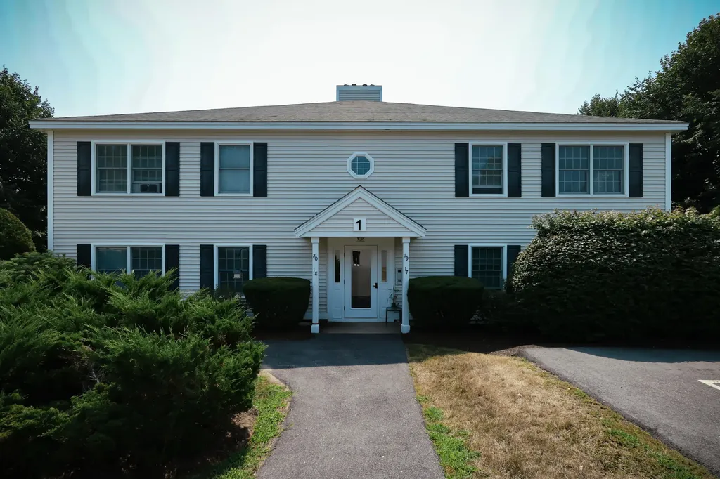 17 Clearview Drive Scarborough ME 04074