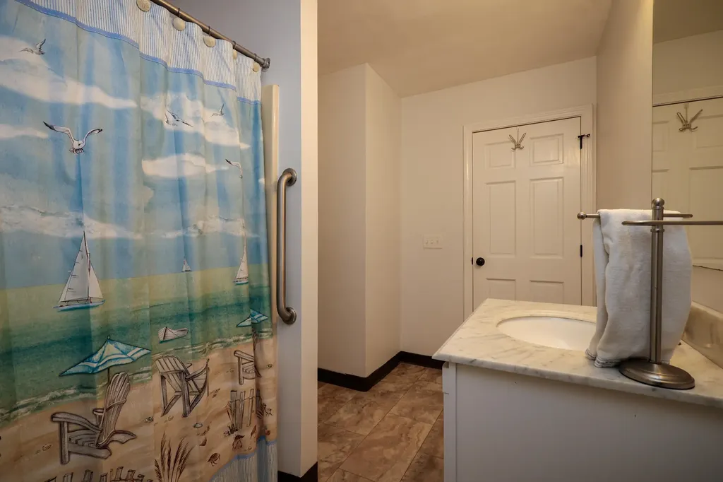 17 Clearview Drive Scarborough ME 04074