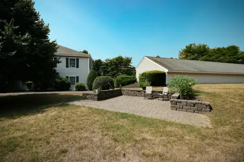 17 Clearview Drive Scarborough ME 04074