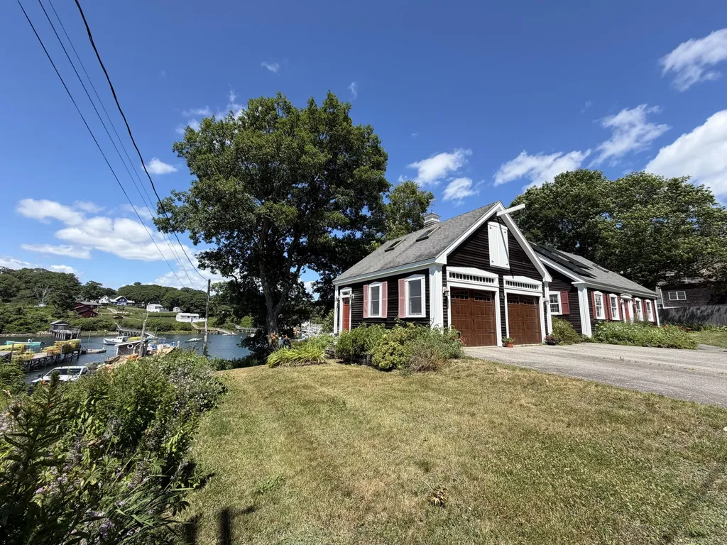 82 Southside Road Bristol ME 04554