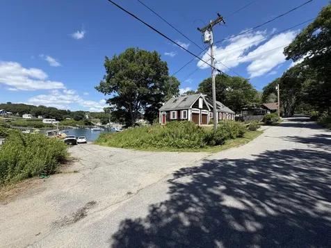 82 Southside Road Bristol ME 04554