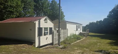 962 King Street Oxford ME 04270