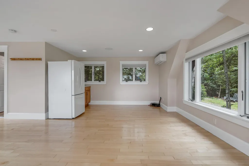 57 Metcalf Road Winthrop ME 04364