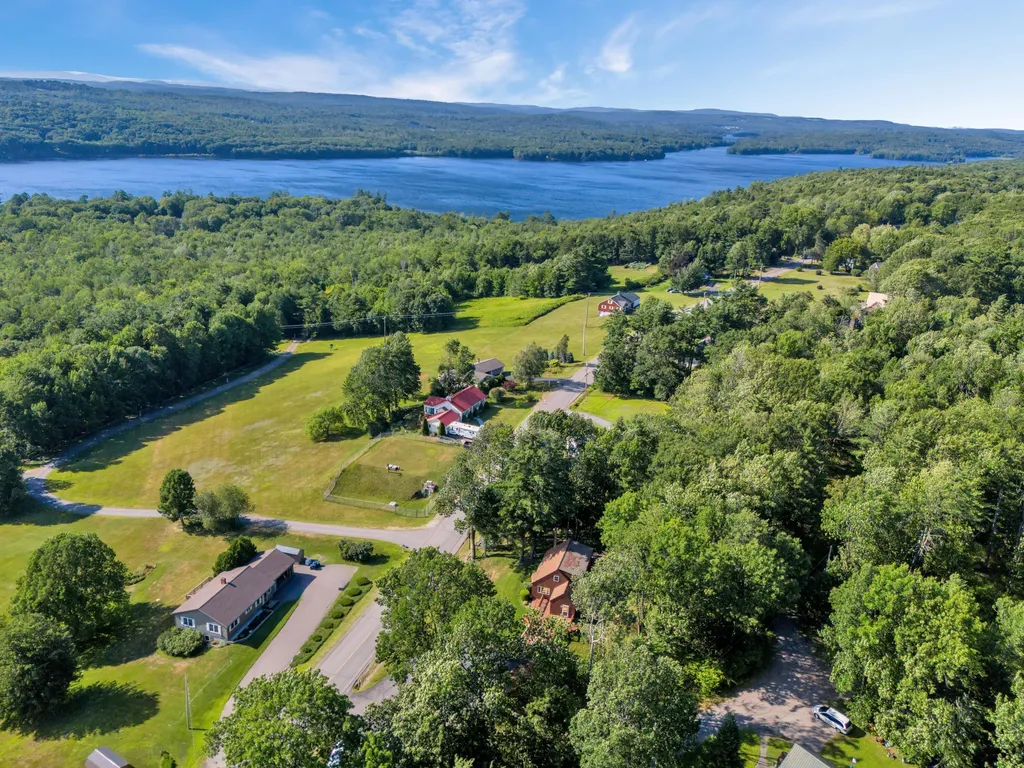 57 Metcalf Road Winthrop ME 04364