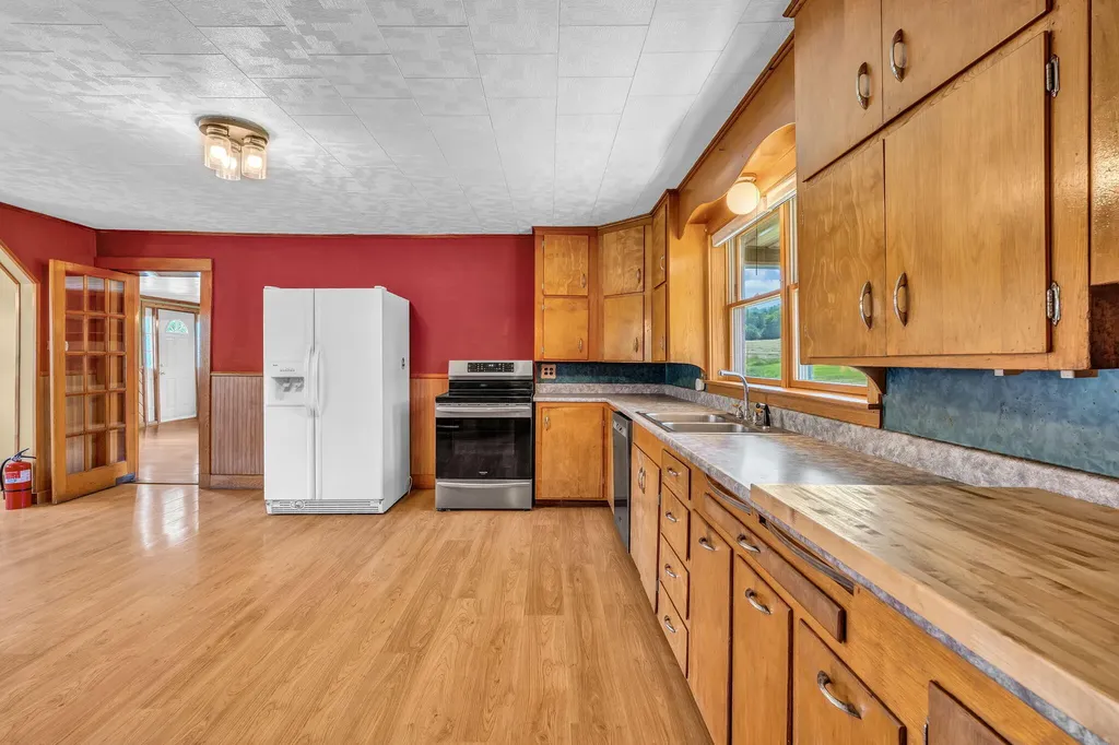 383 Benedicta Road Benedicta Twp ME 04733