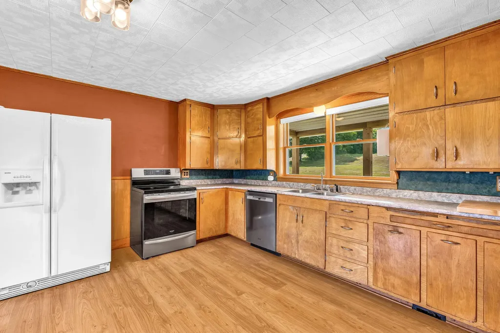383 Benedicta Road Benedicta Twp ME 04733