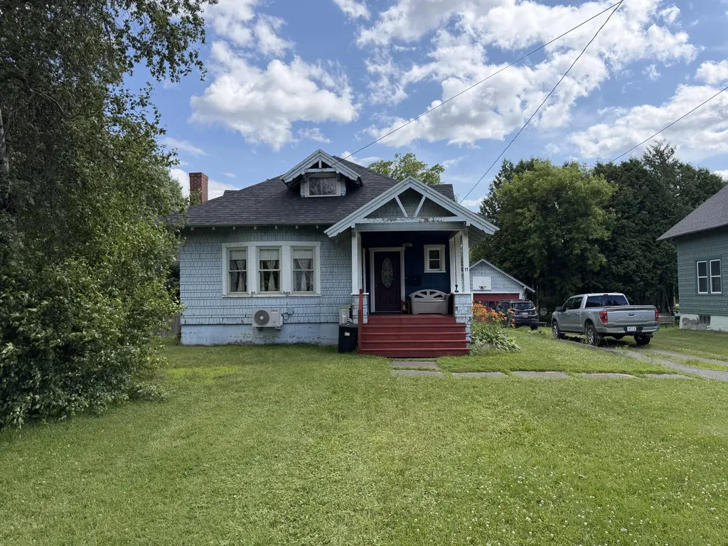 11 Vaughn Street Caribou ME 04736
