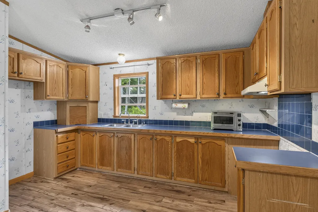 263 Shaw Hill Road Minot ME 04258