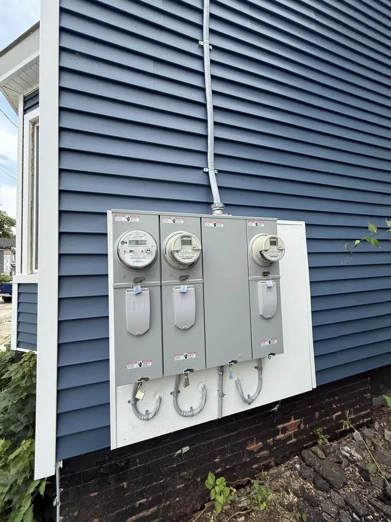 52 James Street Auburn ME 04210