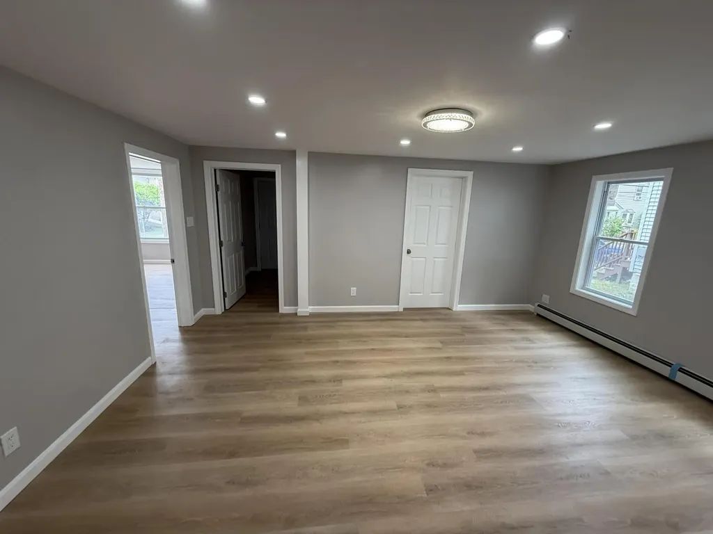52 James Street Auburn ME 04210