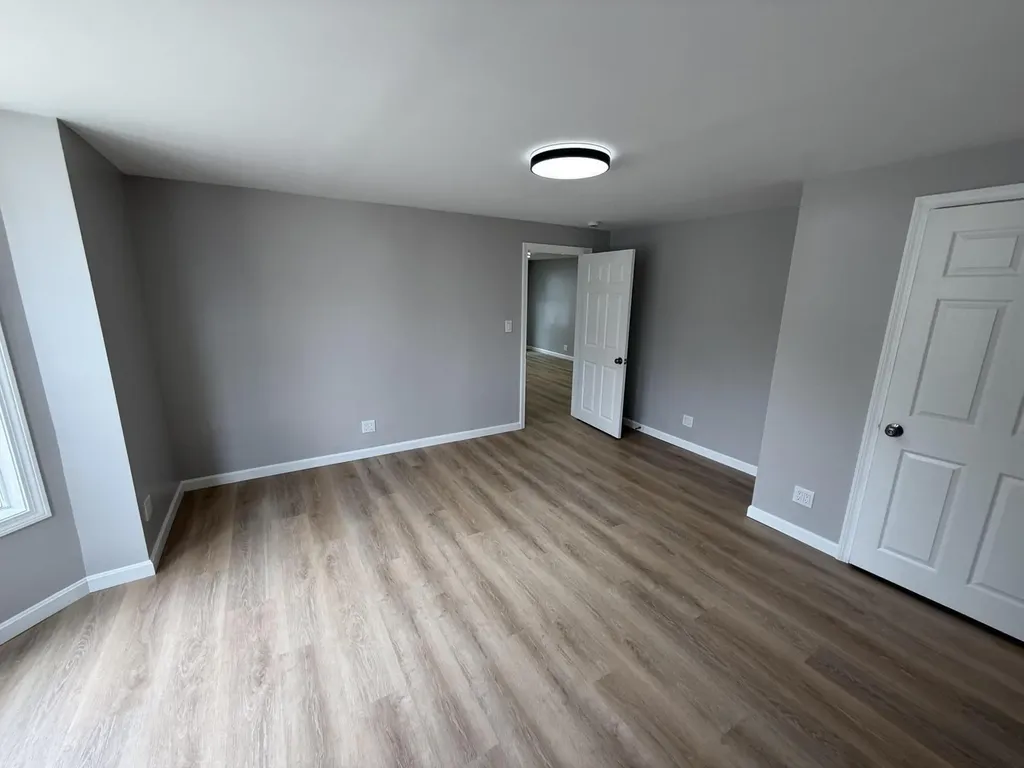 52 James Street Auburn ME 04210