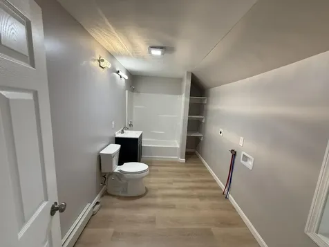 52 James Street Auburn ME 04210