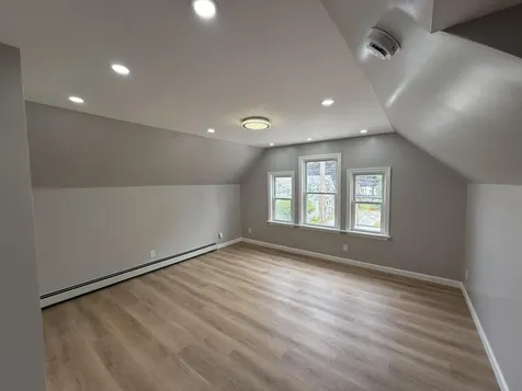 52 James Street Auburn ME 04210