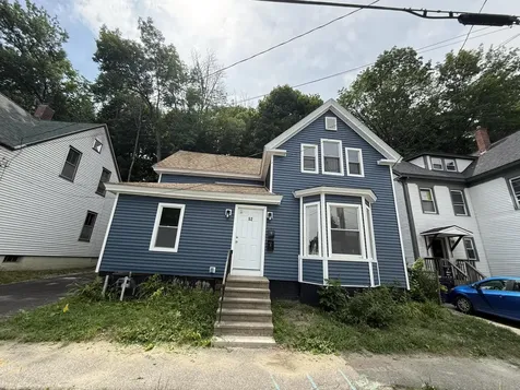 52 James Street Auburn ME 04210