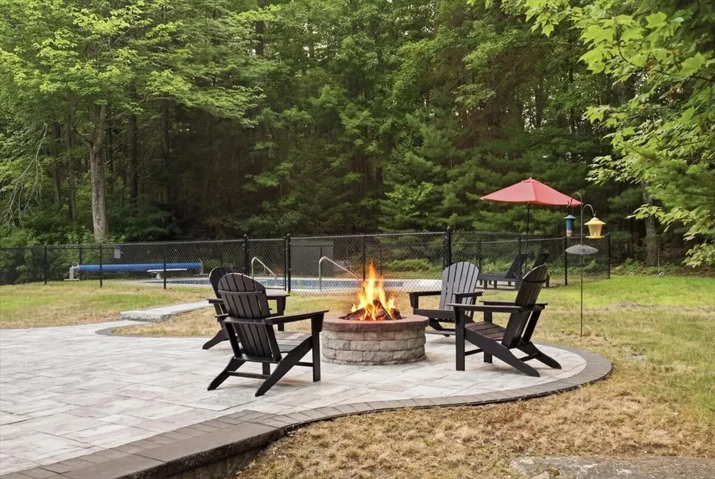 14 Marshview Drive Freeport ME 04032