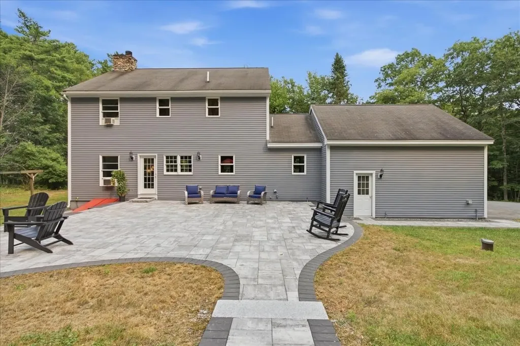 14 Marshview Drive Freeport ME 04032