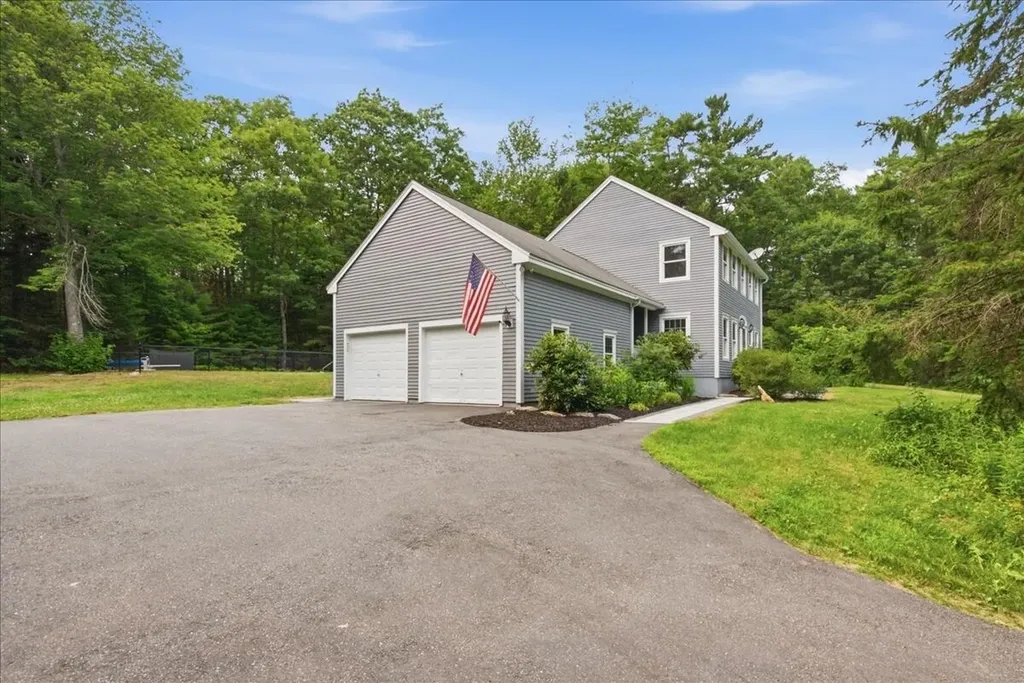 14 Marshview Drive Freeport ME 04032