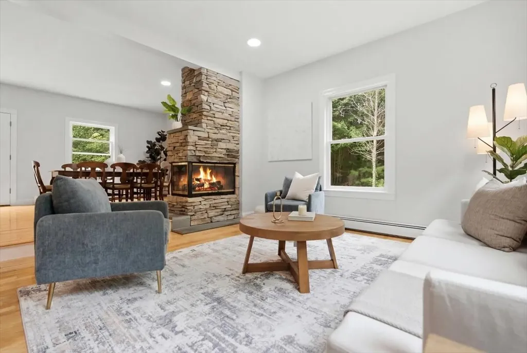 14 Marshview Drive Freeport ME 04032