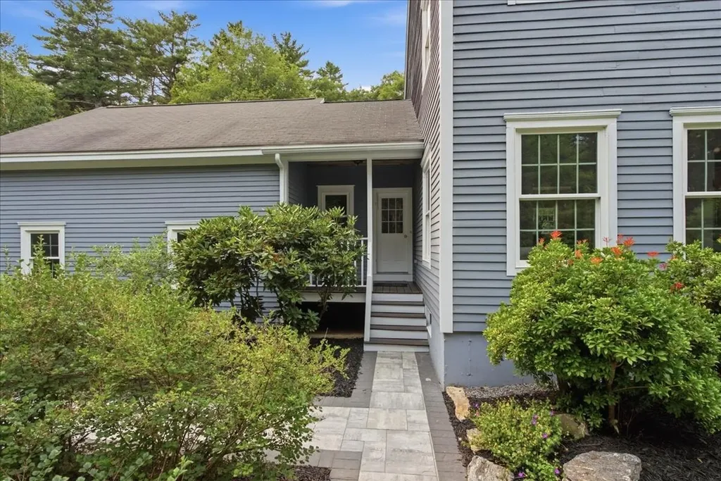 14 Marshview Drive Freeport ME 04032