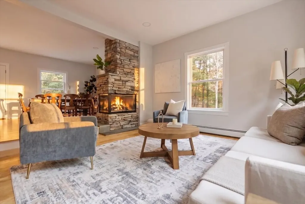 14 Marshview Drive Freeport ME 04032