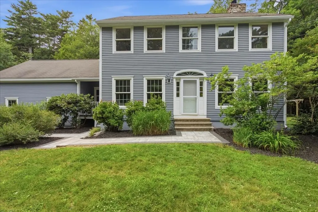 14 Marshview Drive Freeport ME 04032