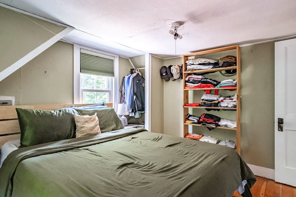 7 Preston Drive Cumberland ME 04021