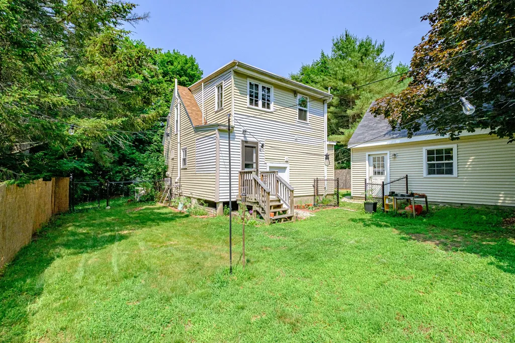 7 Preston Drive Cumberland ME 04021