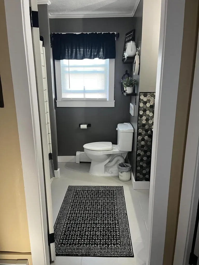 4 Trueworthy Avenue Augusta ME 04330