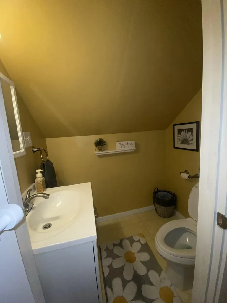 4 Trueworthy Avenue Augusta ME 04330