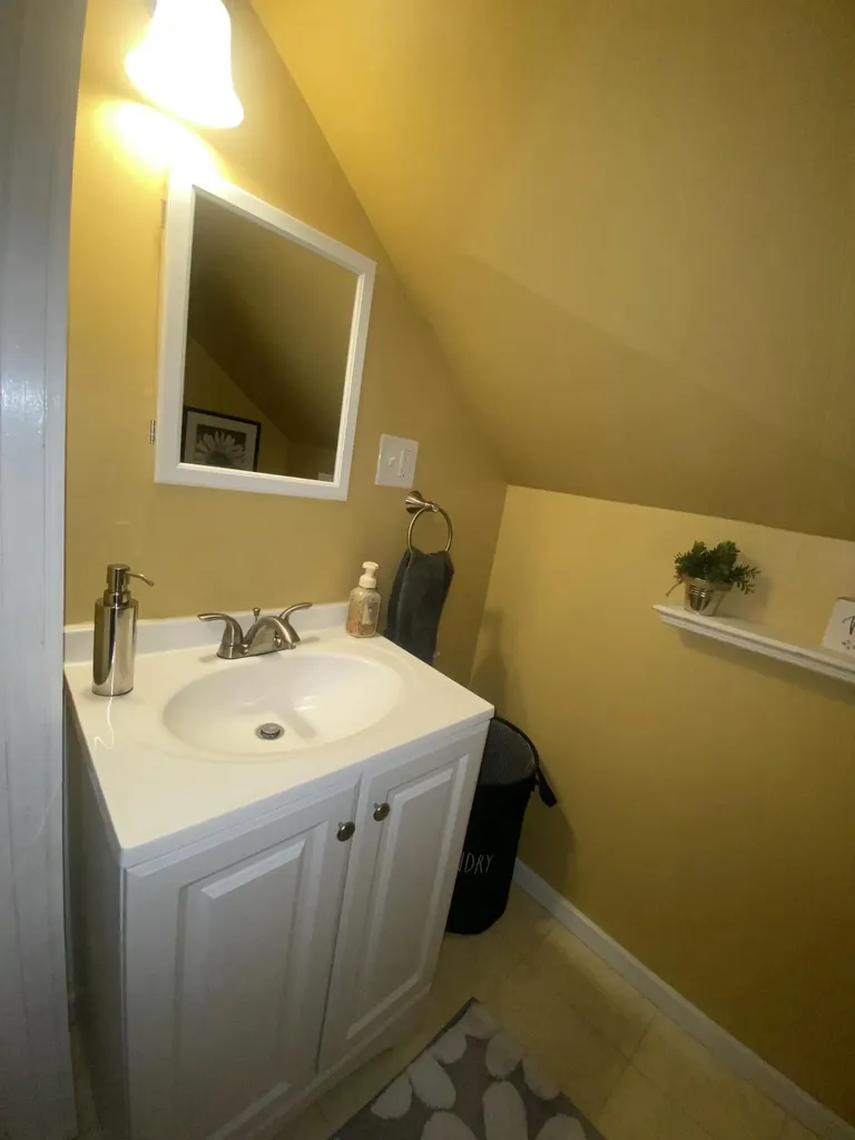 4 Trueworthy Avenue Augusta ME 04330