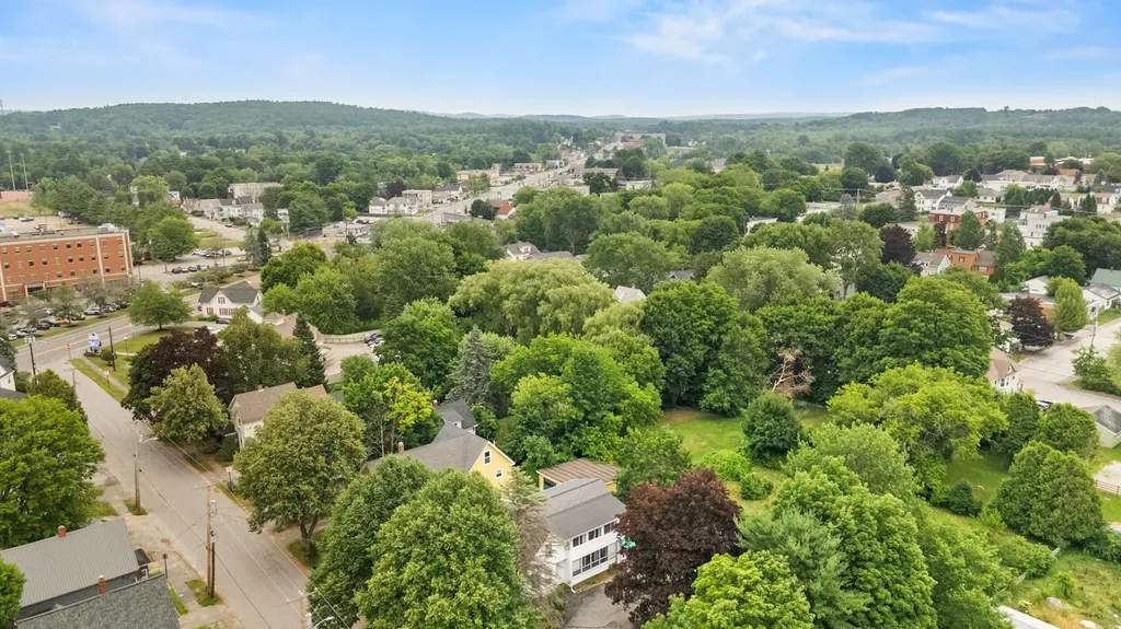 29 Orange Street Lewiston ME 04240