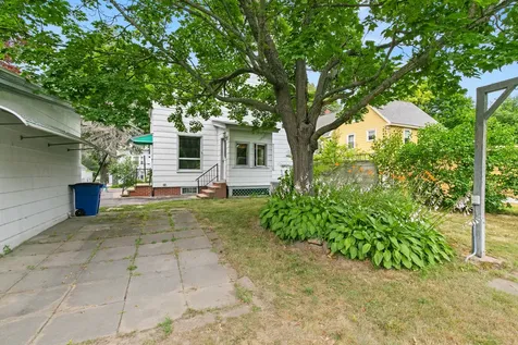 29 Orange Street Lewiston ME 04240