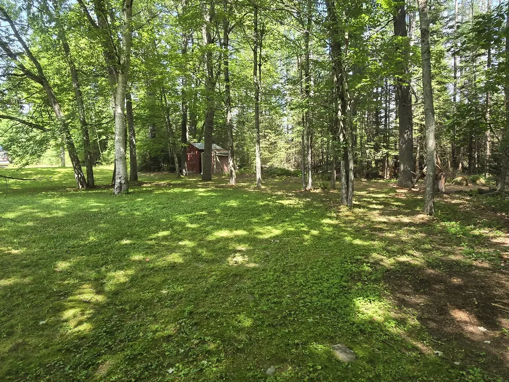 29 Cardville Road Greenbush ME 04418