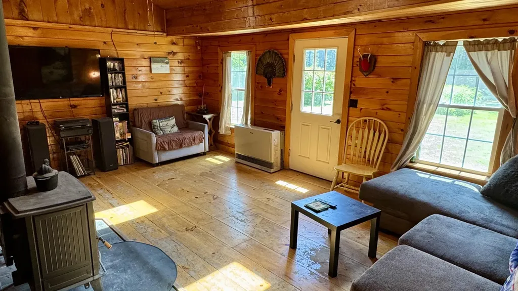 539 King Street Marion Twp ME 04628