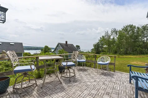 15 Creek Road Bremen ME 04551
