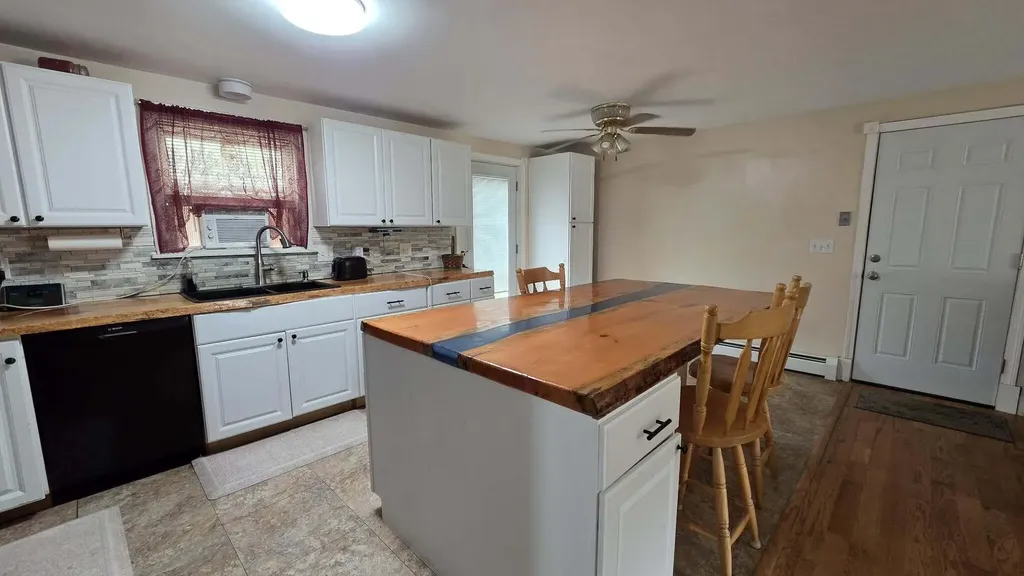 171 S Belfast Avenue Augusta ME 04330